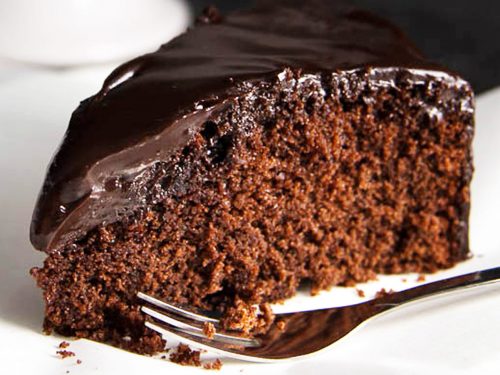 Easy Chocolate Honey Cake Recipe - Savory Nothings