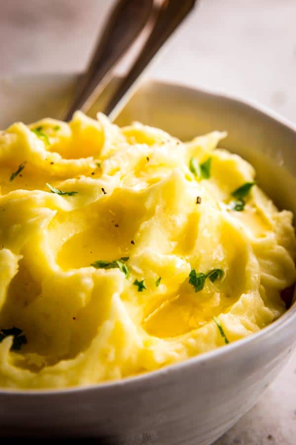 How To Make the Best Homemade Mashed Potatoes | Savory ...
