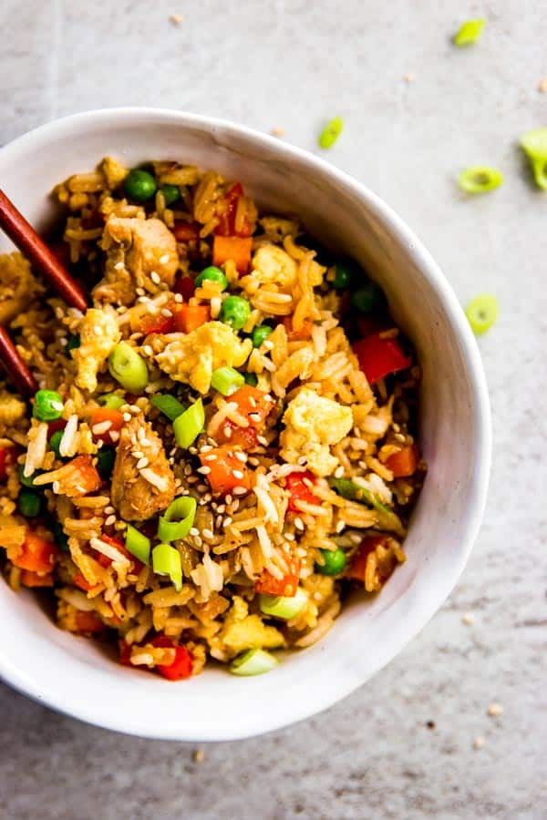 Easy Chicken Fried Rice Recipe | Savory Nothings