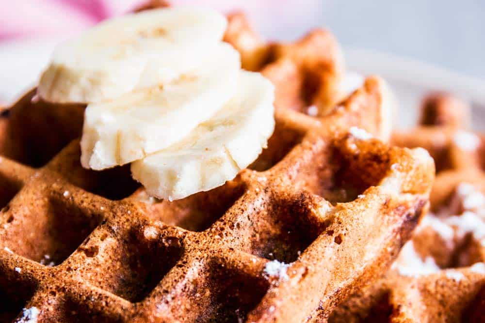 Healthy Banana Waffles