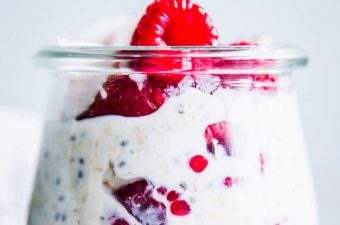 Raspberry Coconut Overnight Oats Image close up