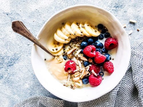 Quinoa Blueberry, Banana and Grape Breakfast Bowl – The Salted Cookie