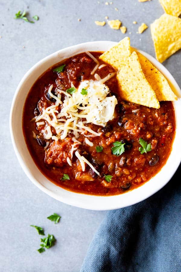 instant pot turkey pumpkin chili in a bowl