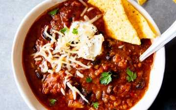 instant pot pumpkin chili in a white bowl