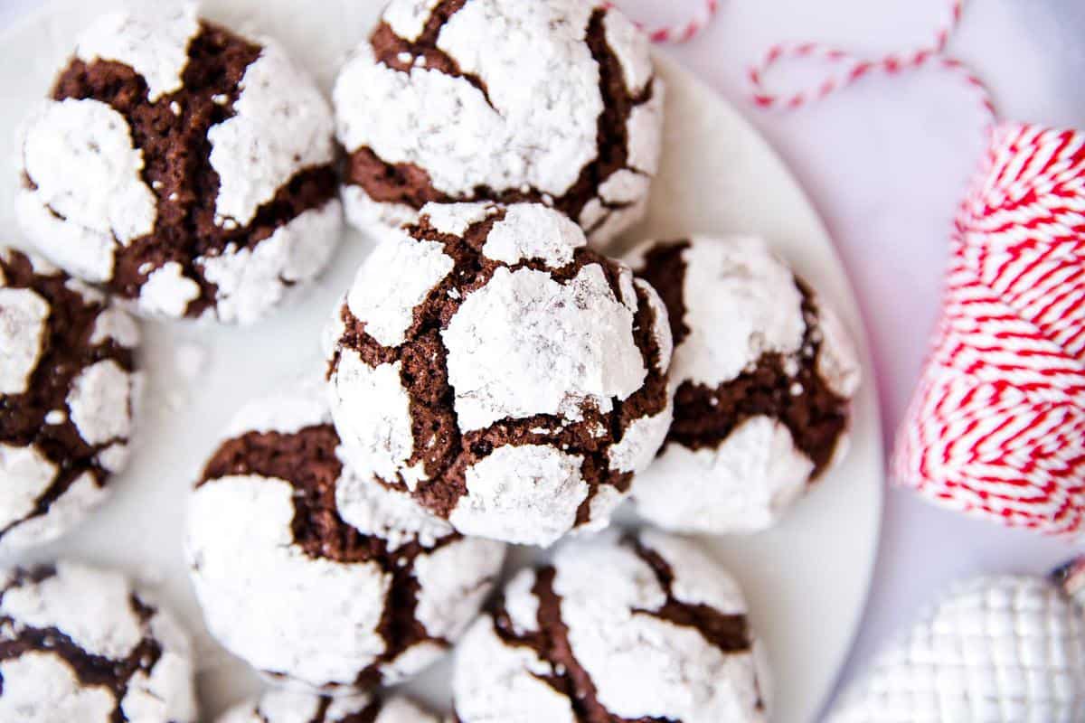 Chewy Chocolate Crinkle Cookies | Recipe with Video Tutorial