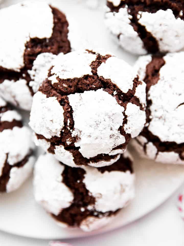 overhead view of chocolate crinkle cookies