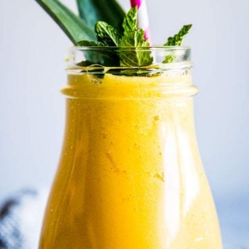 close up photo of pineapple mango smoothie