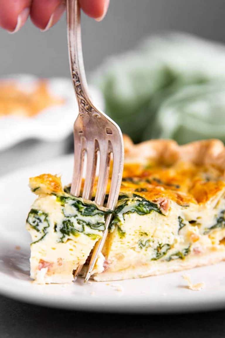 Spinach Bacon Quiche Recipe [with Video] Savory Nothings
