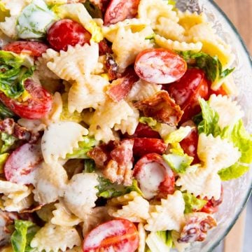 blt pasta salad in a glass bowl