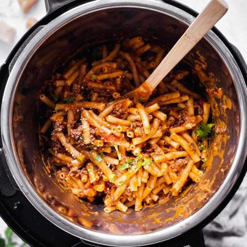 overhead view of instant pot with ziti