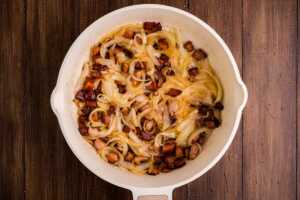 caramelizing onions with bacon
