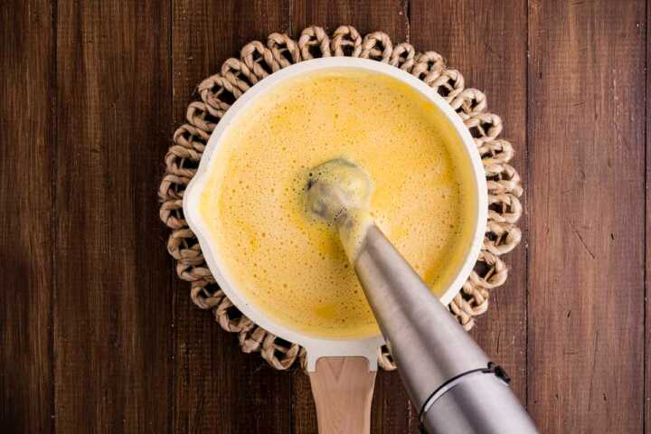 blending the butternut squash sauce