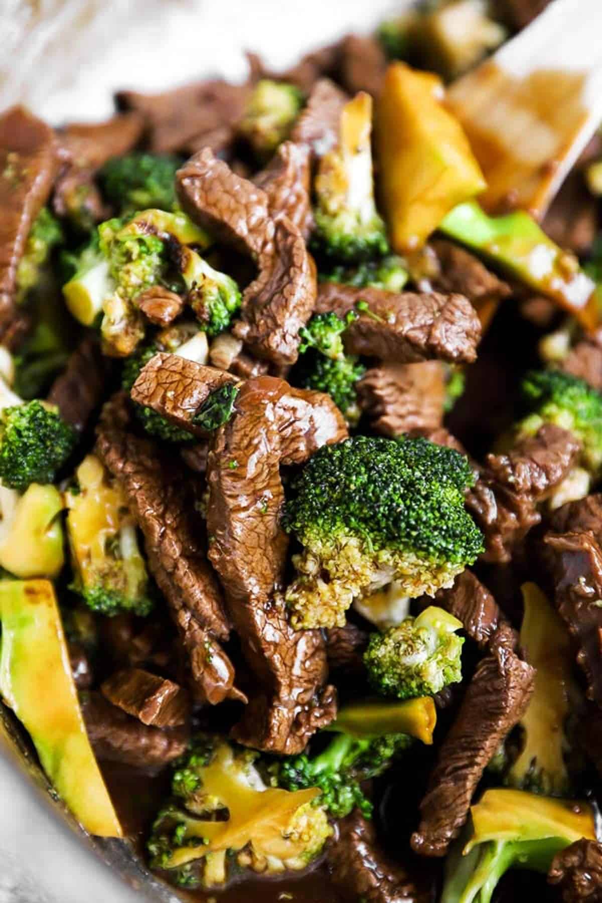 Easy Beef and Broccoli Stir Fry | Savory Nothings