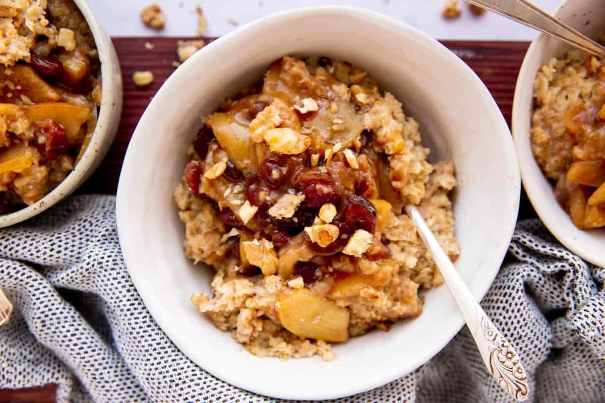 Overnight Crockpot Apple Cinnamon Oatmeal Recipe How to Make Oatmeal