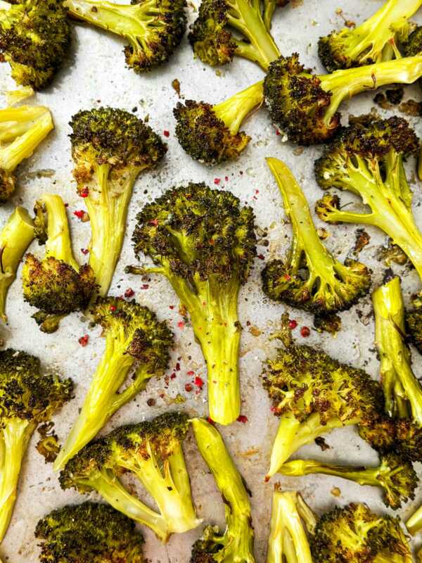 Garlic Roasted Broccoli Recipe The Best Way to Roast Broccoli!