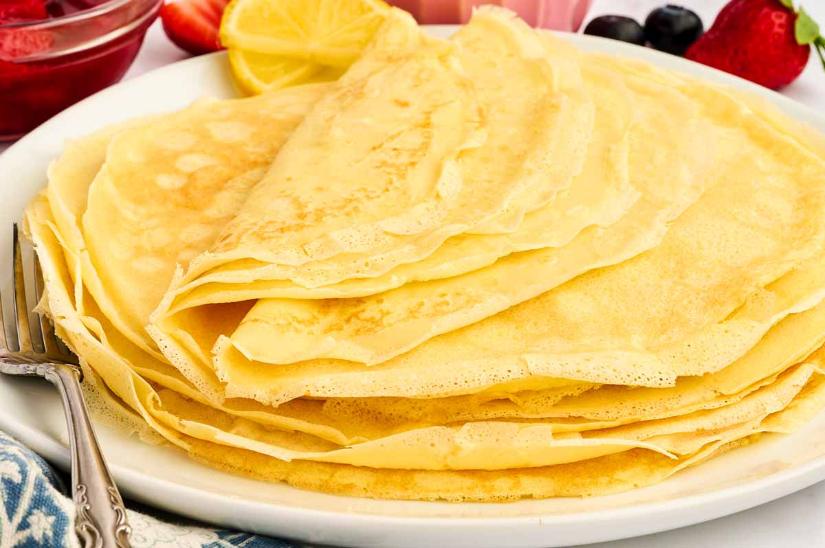 Frontal view of stacked Crêpes.