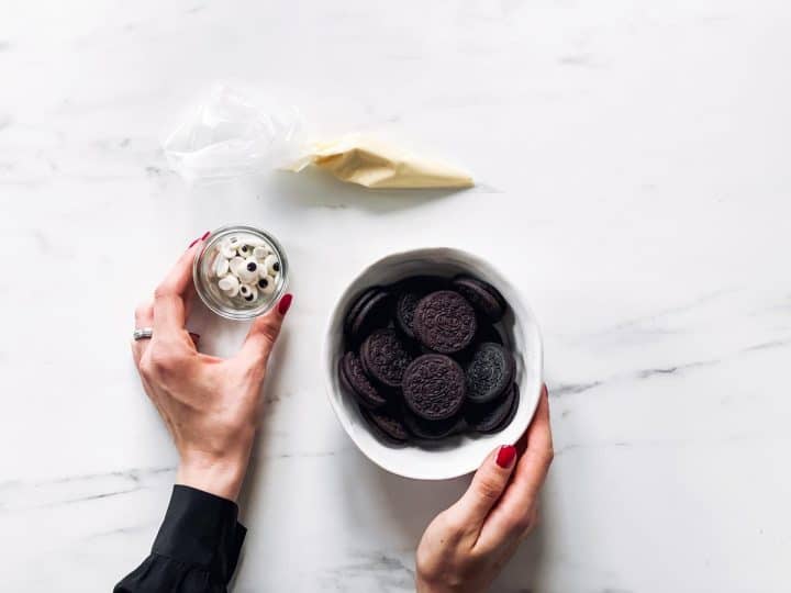 Mummy Oreos Cookies for Halloween Savory Nothings