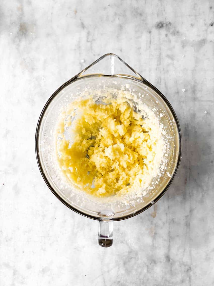 creamed sugar and butter in glass bowl