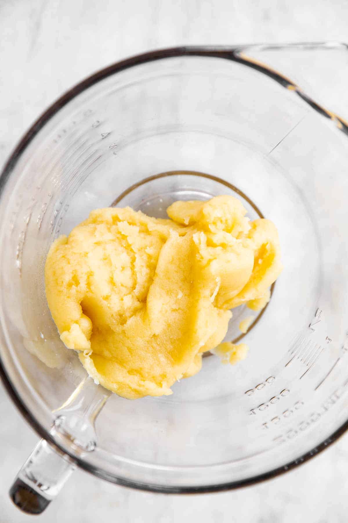 choux pastry in glass bowl