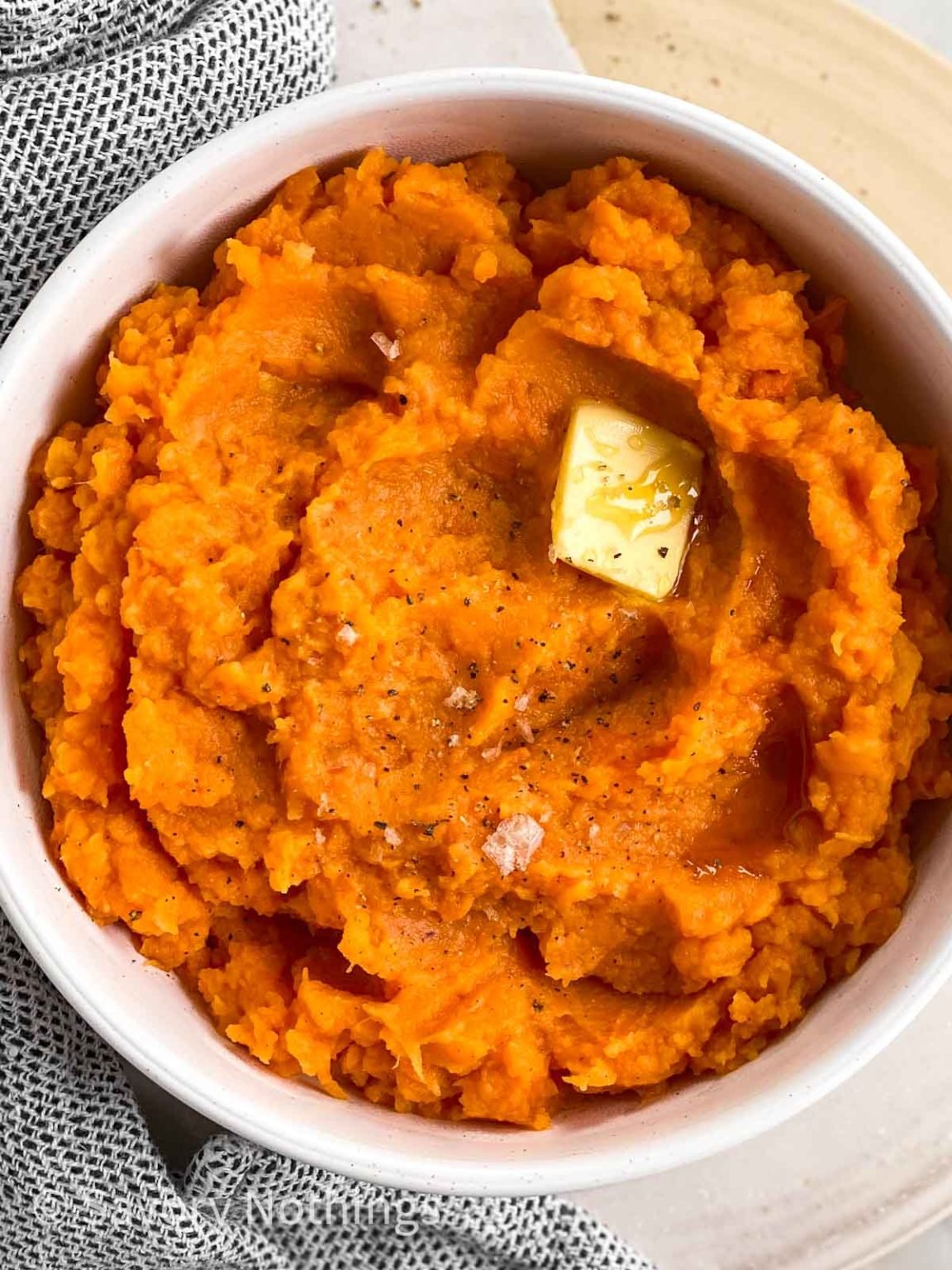 Honey Butter Mashed Sweet Potatoes - Savory Nothings