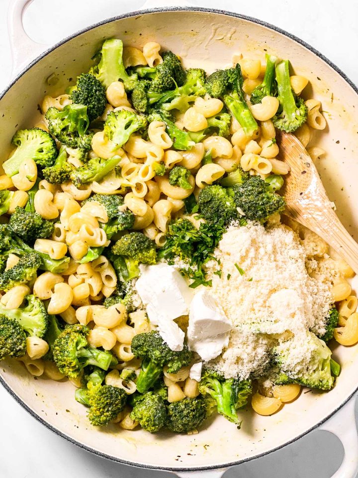 One Pot Creamy Broccoli Pasta Recipe Savory Nothings
