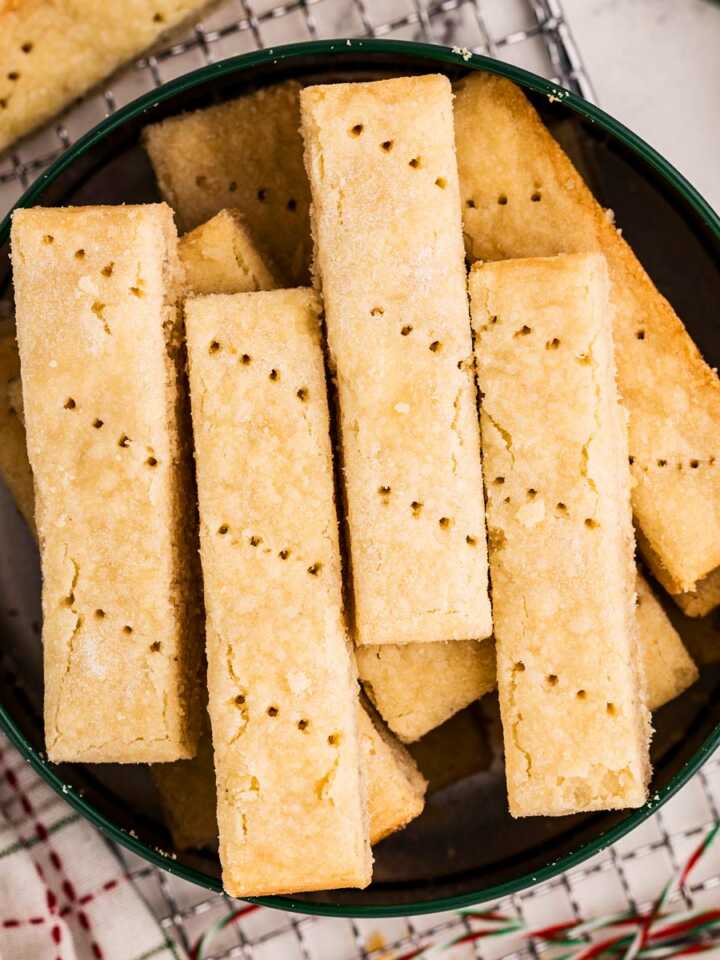 overhead view of shortbread fingers in cookie tin