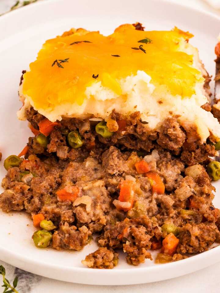 frontal view of shepherd's pie on white plate