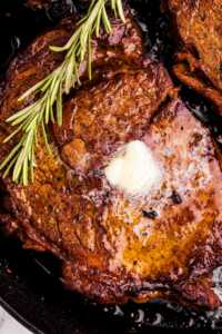 Perfect Pan Seared Steak Recipe - Savory Nothings