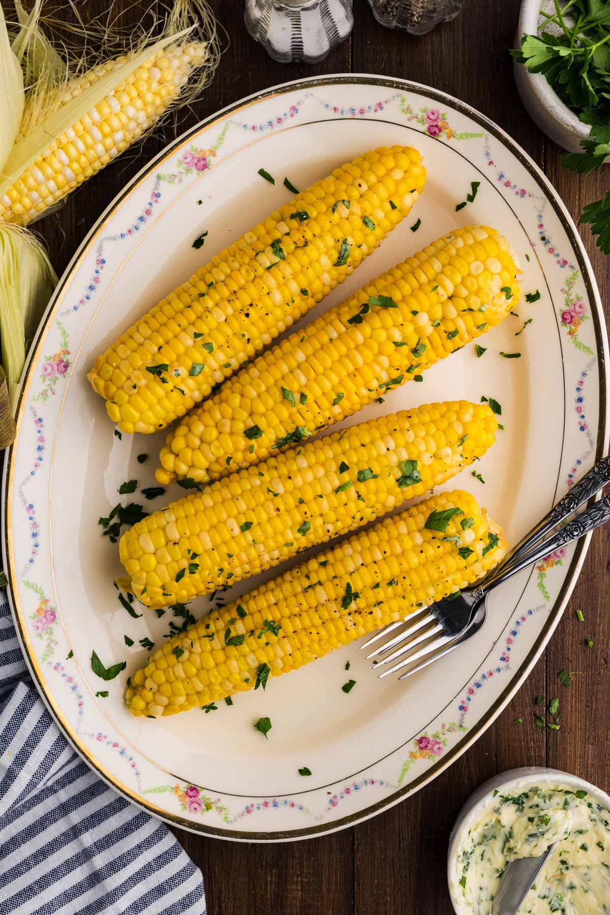 corn on the cob on platter