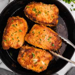 shake and bake pork chops in cast iron skillet