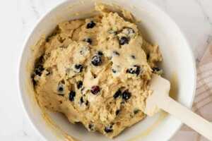 batter for sour cream blueberry muffins