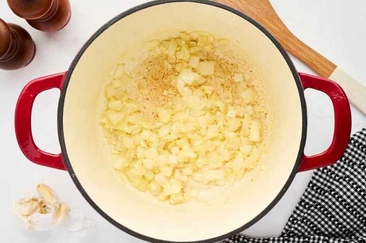 onion sautéeing