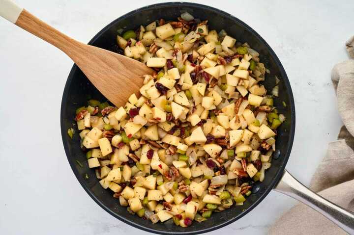 making dressing filling