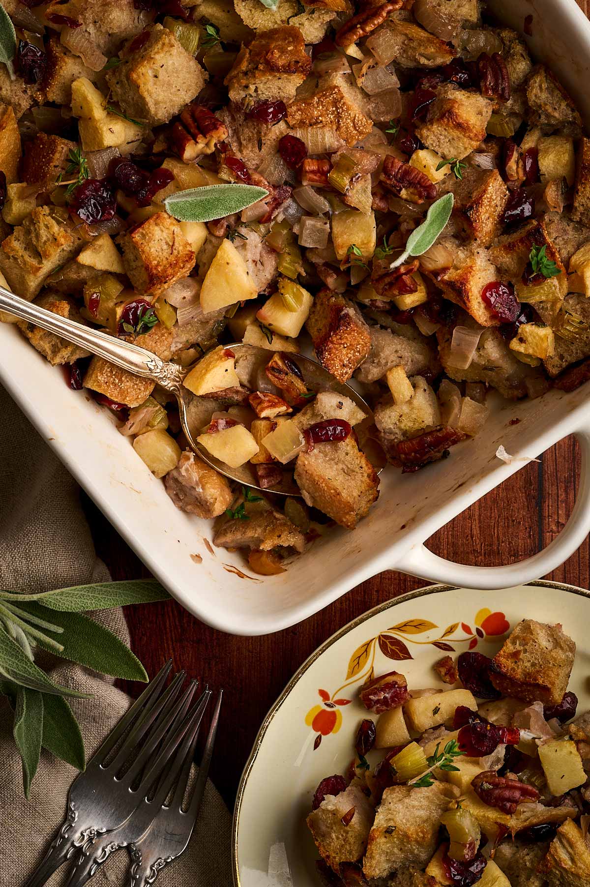 serving autumn harvest dressing