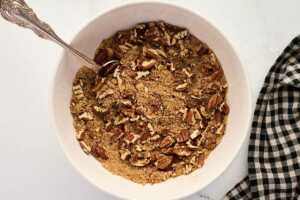 topping for cinnamon pecan coffee cake
