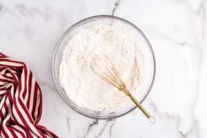 whisking dry ingredients for cookies