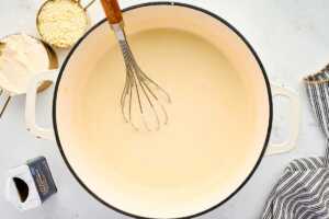 making béchamel sauce