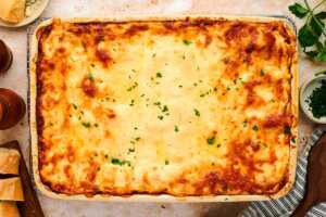 cooling lasagna before serving