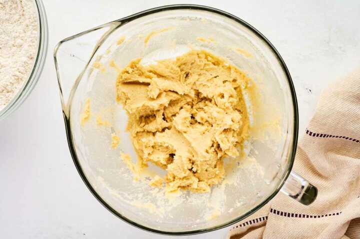 creaming butter for snickerdoodle cookies