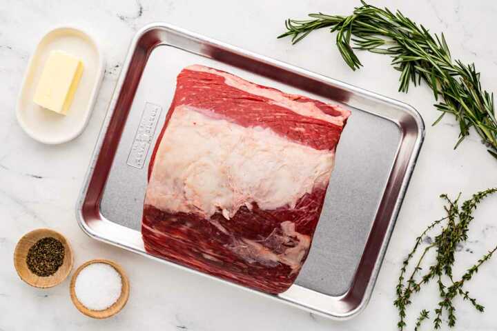 ingredients for a prime rib roast