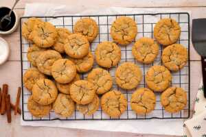 cooling molasses cookies on a wire rack