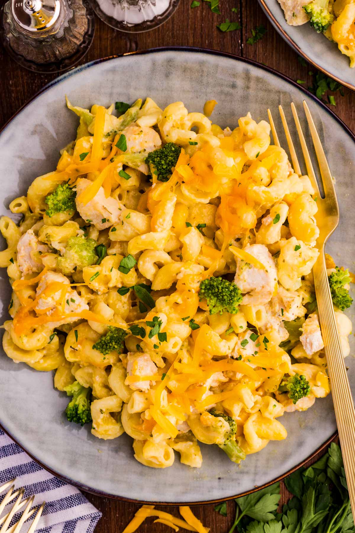 A plate of chicken broccoli pasta casserole.