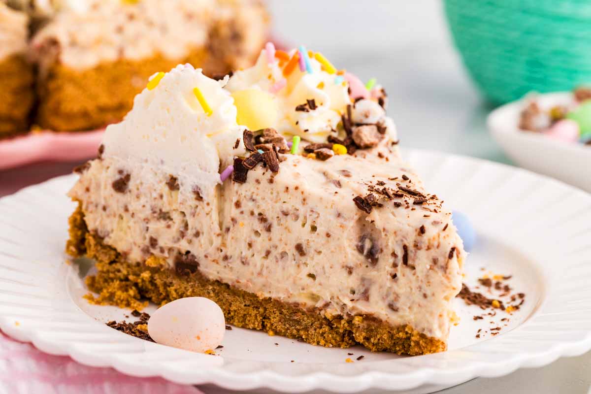 Slice of Mini Egg Cheesecake on a plate.