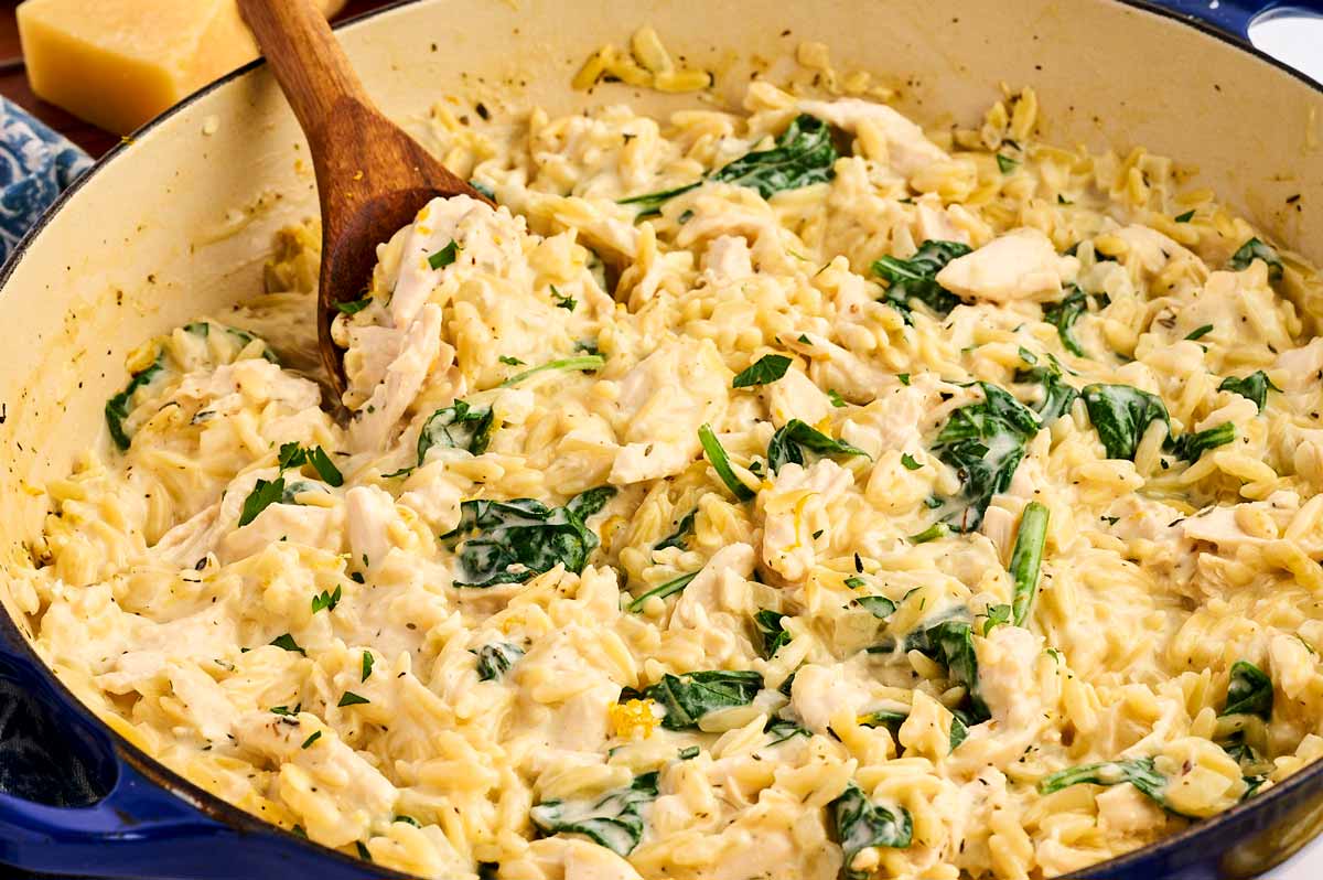 Pan with lemon chicken orzo pasta.