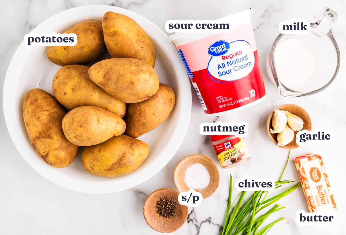 Sour Cream Mashed Potatoes recipe ingredients with text labels.