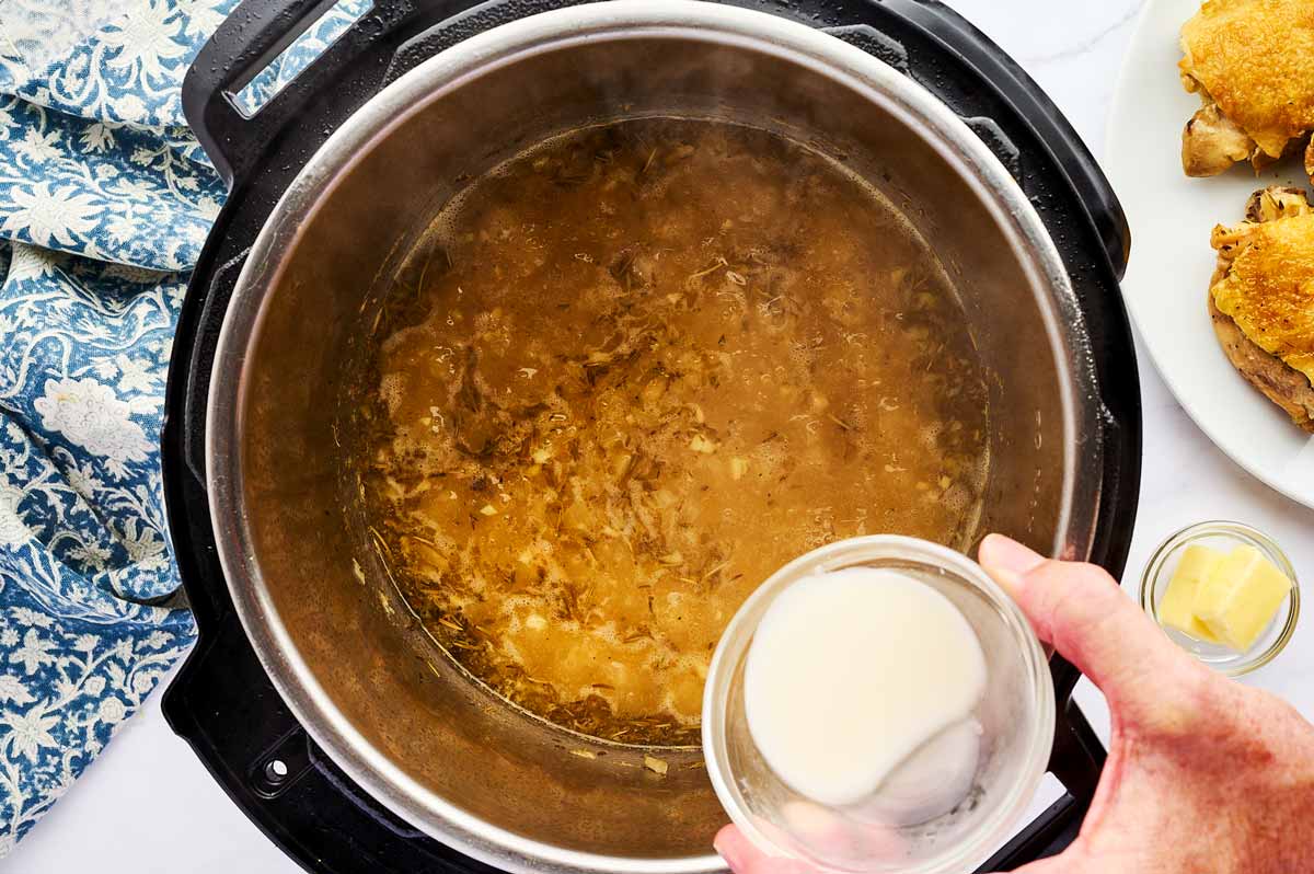 Thickening lemon sauce with cornstarch slurry in instant pot.