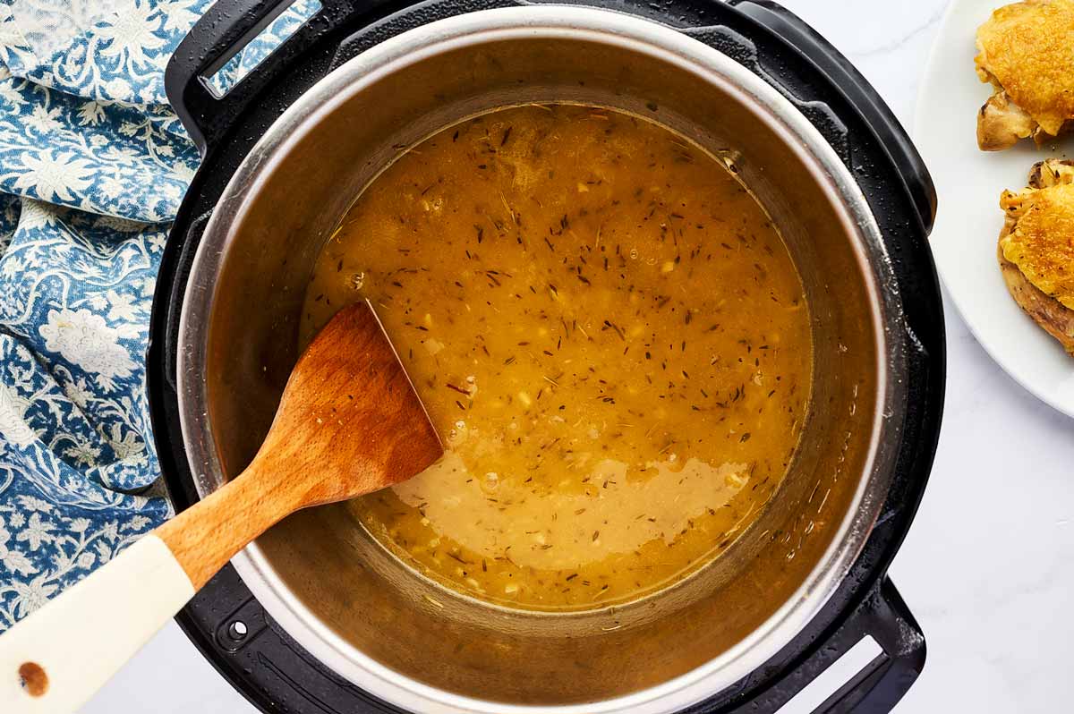 Lemon butter sauce in instant pot.